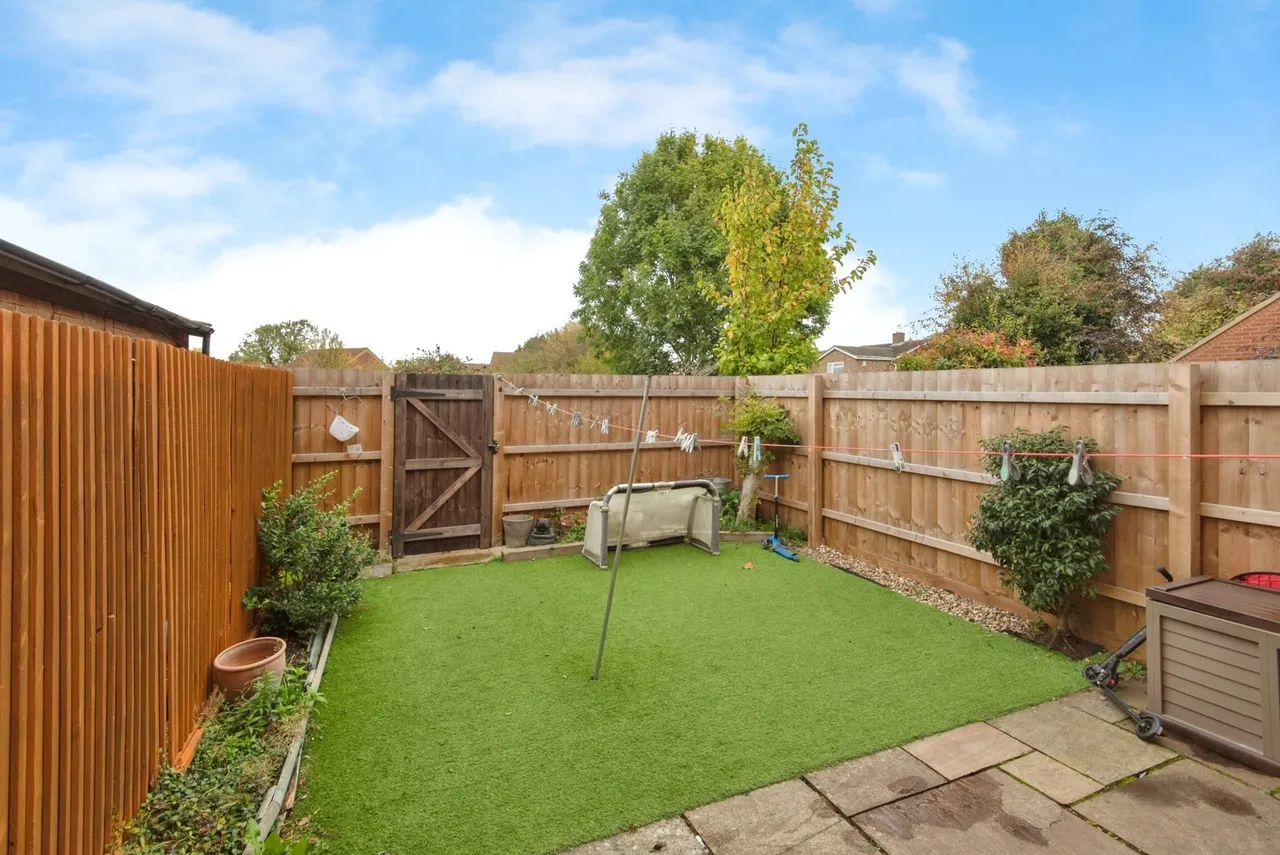 St. Johns Road, Arlesey, Bedfordshire, SG15, photo 9