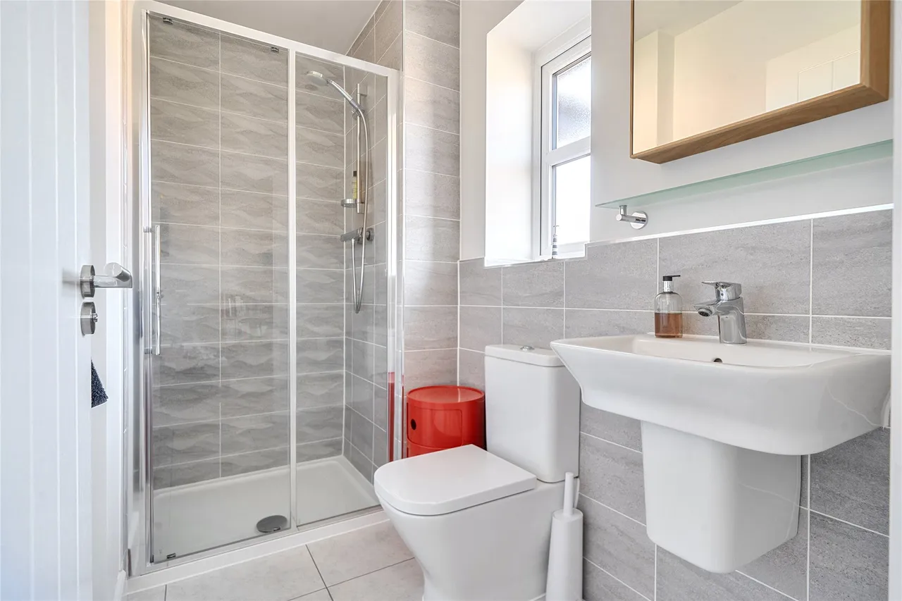 Lennon Way, Aylesbury, HP21, photo 12