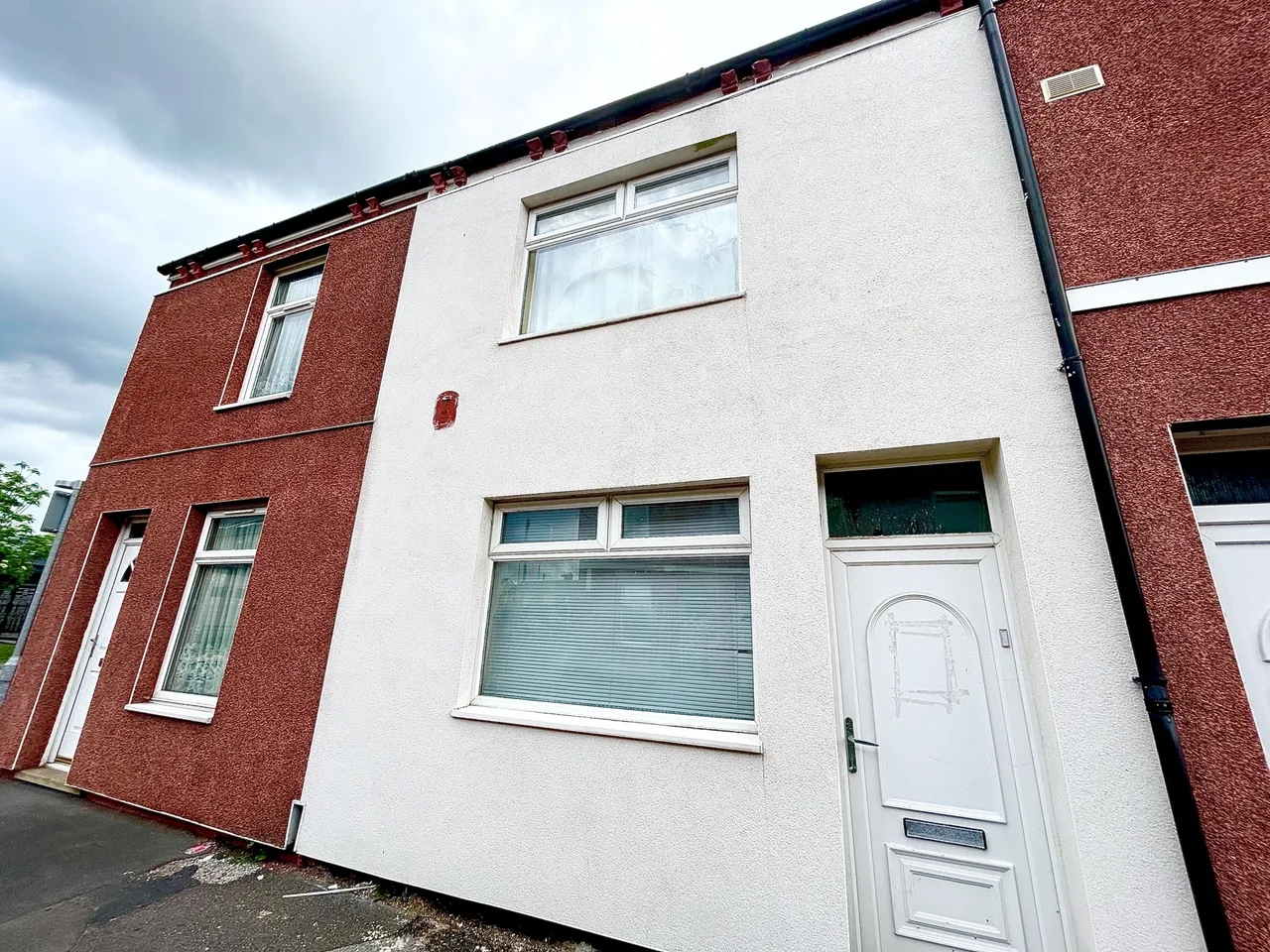 Main Street, Goldthorpe, S63, photo 2
