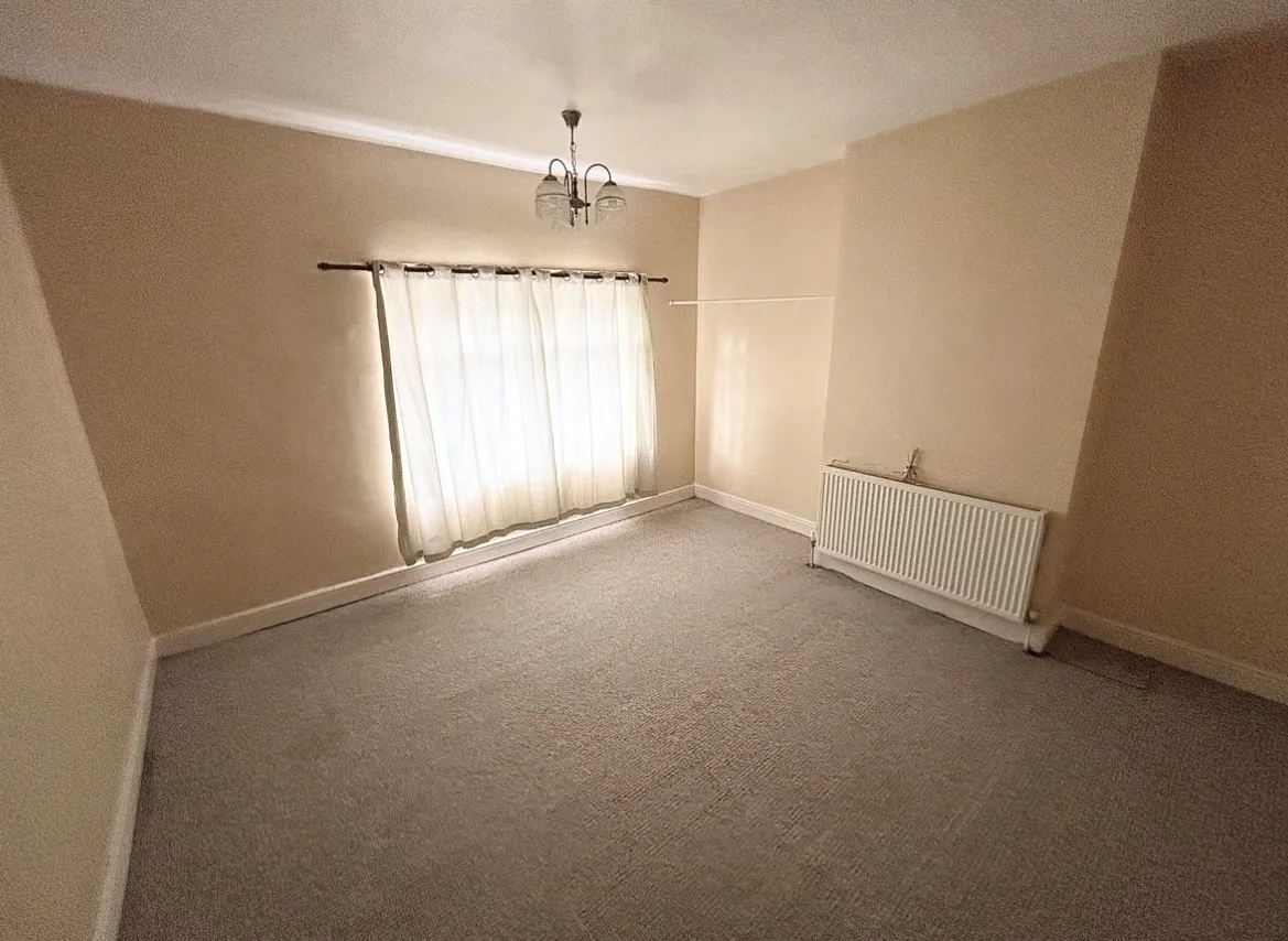 Main Street, Goldthorpe, S63, photo 6