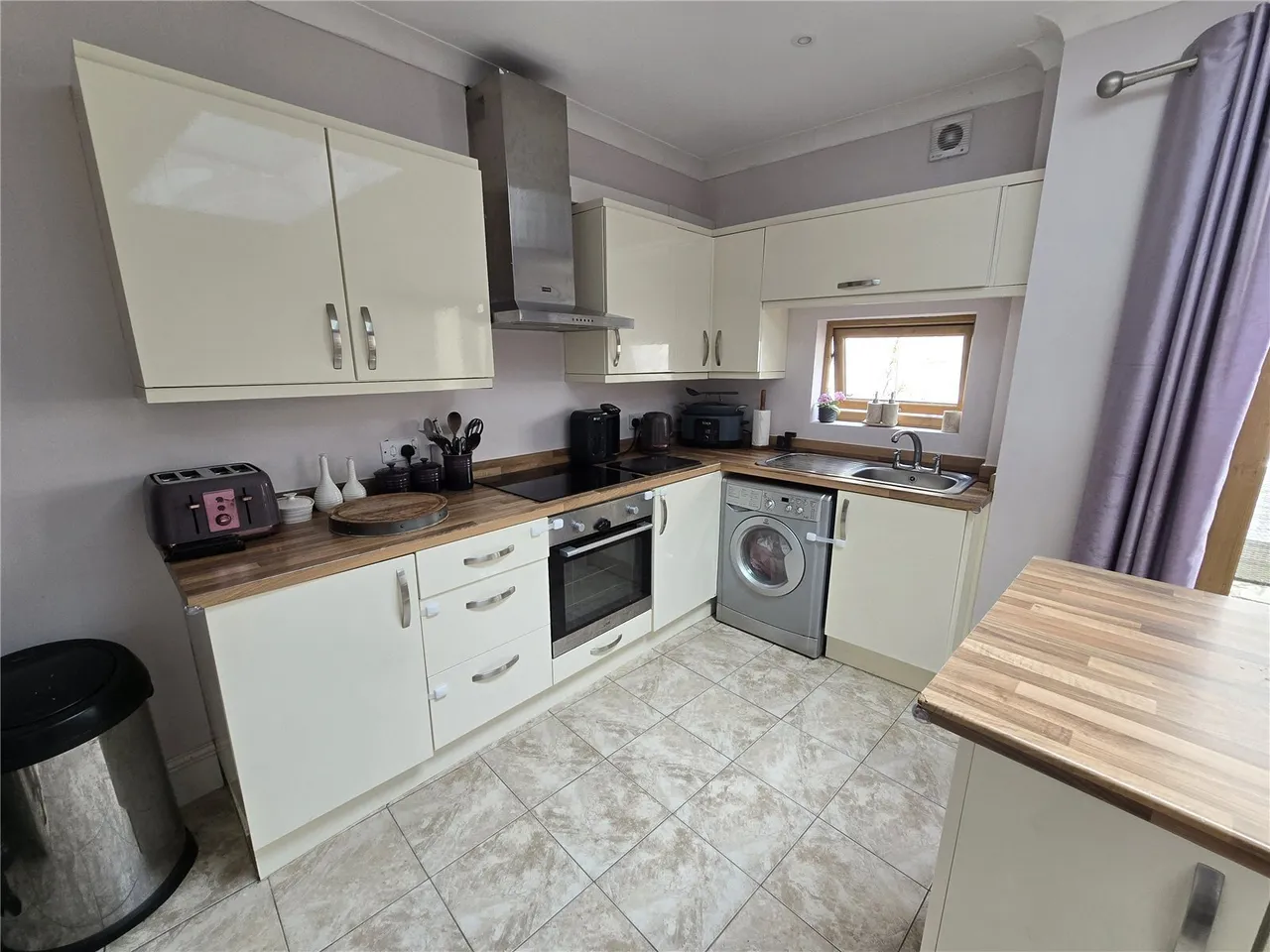 Constantine Terrace, Caernarfon, LL55, photo 5