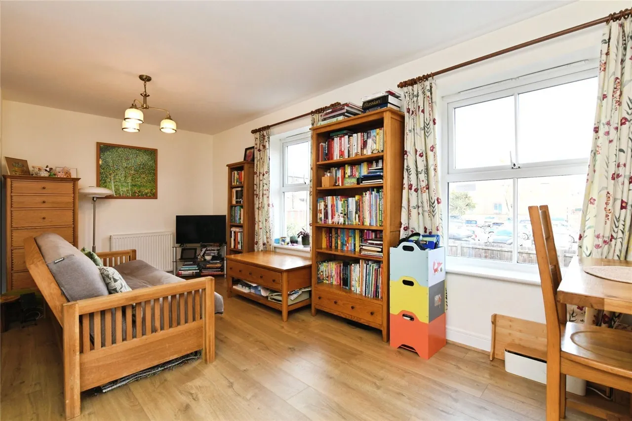St. Helens Mews, BRENTWOOD, Essex, CM14, photo 5