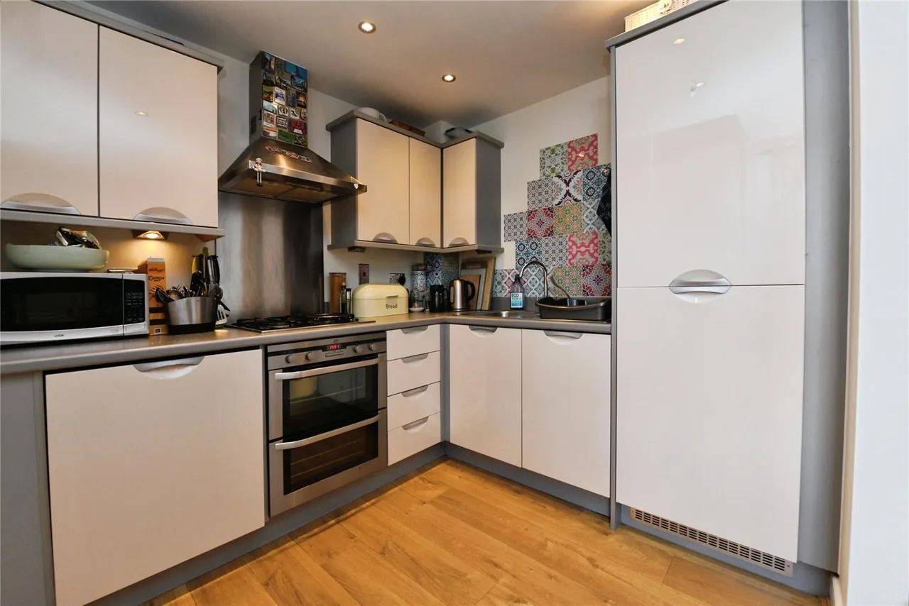 St. Helens Mews, BRENTWOOD, Essex, CM14, photo 3