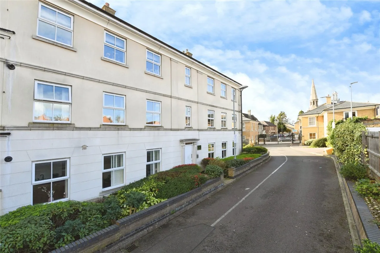 St. Helens Mews, BRENTWOOD, Essex, CM14, photo 18