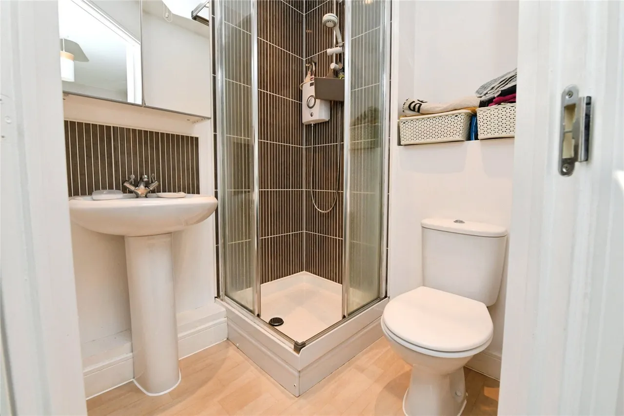 St. Helens Mews, BRENTWOOD, Essex, CM14, photo 13