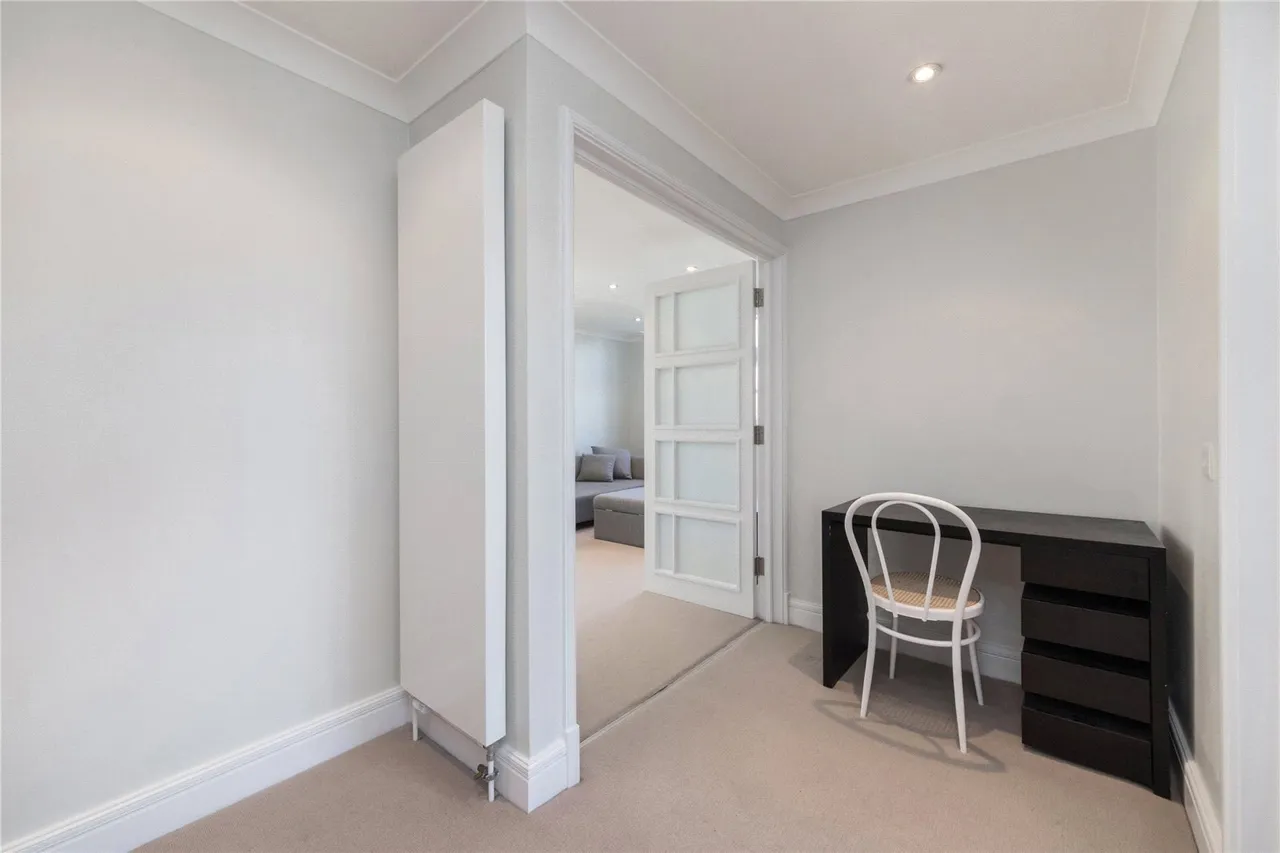 Eton Avenue, Belsize Park, NW3, photo 11