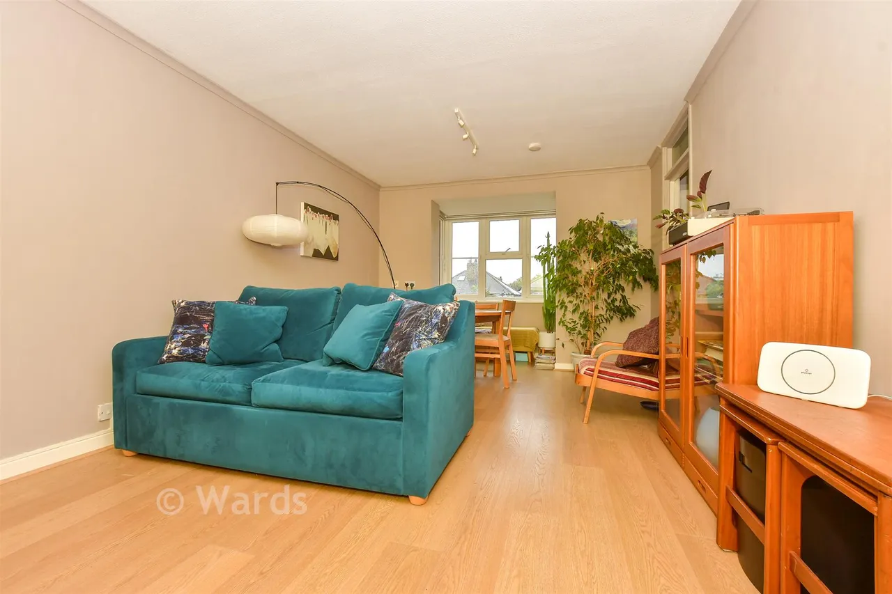 Queen Street, Deal, CT14, photo 10