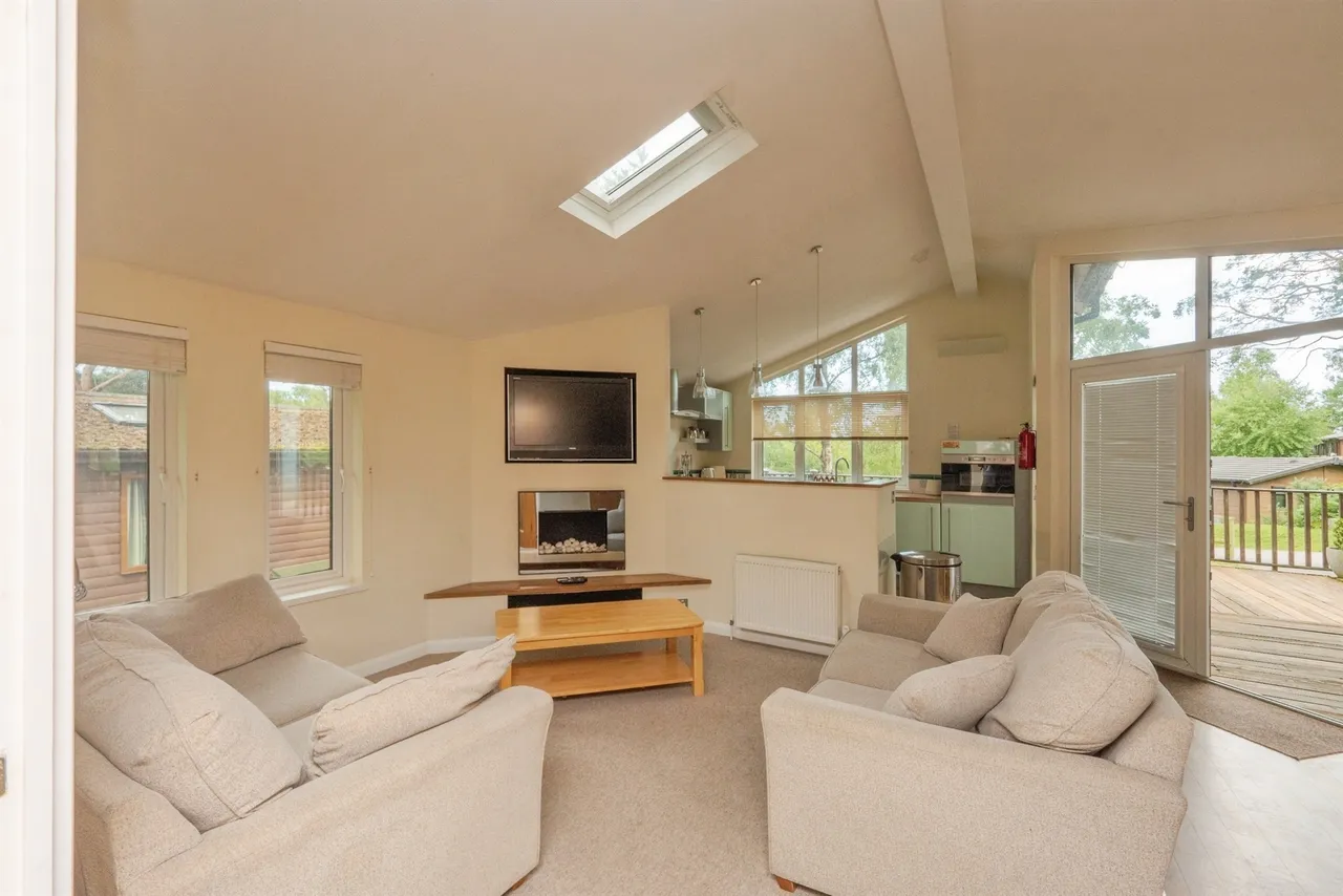 Warmwell Road, Warmwell, Dorchester, photo 2