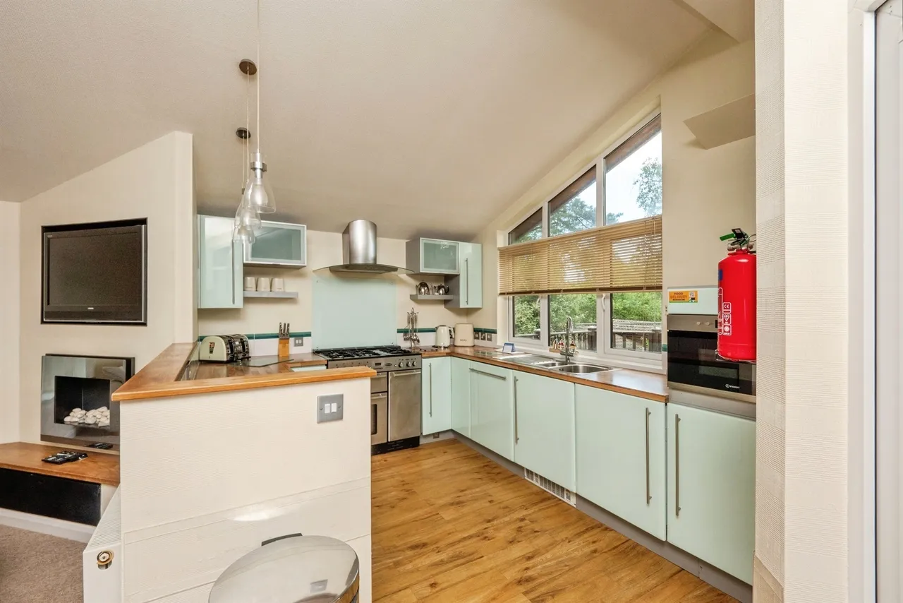 Warmwell Road, Warmwell, Dorchester, photo 5