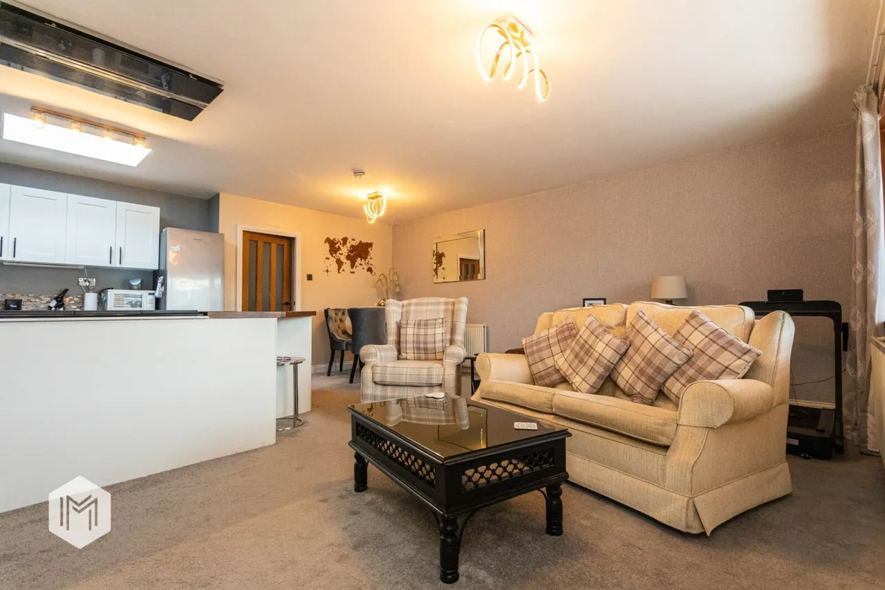 Caldwell Close, Astley, M29, photo 2