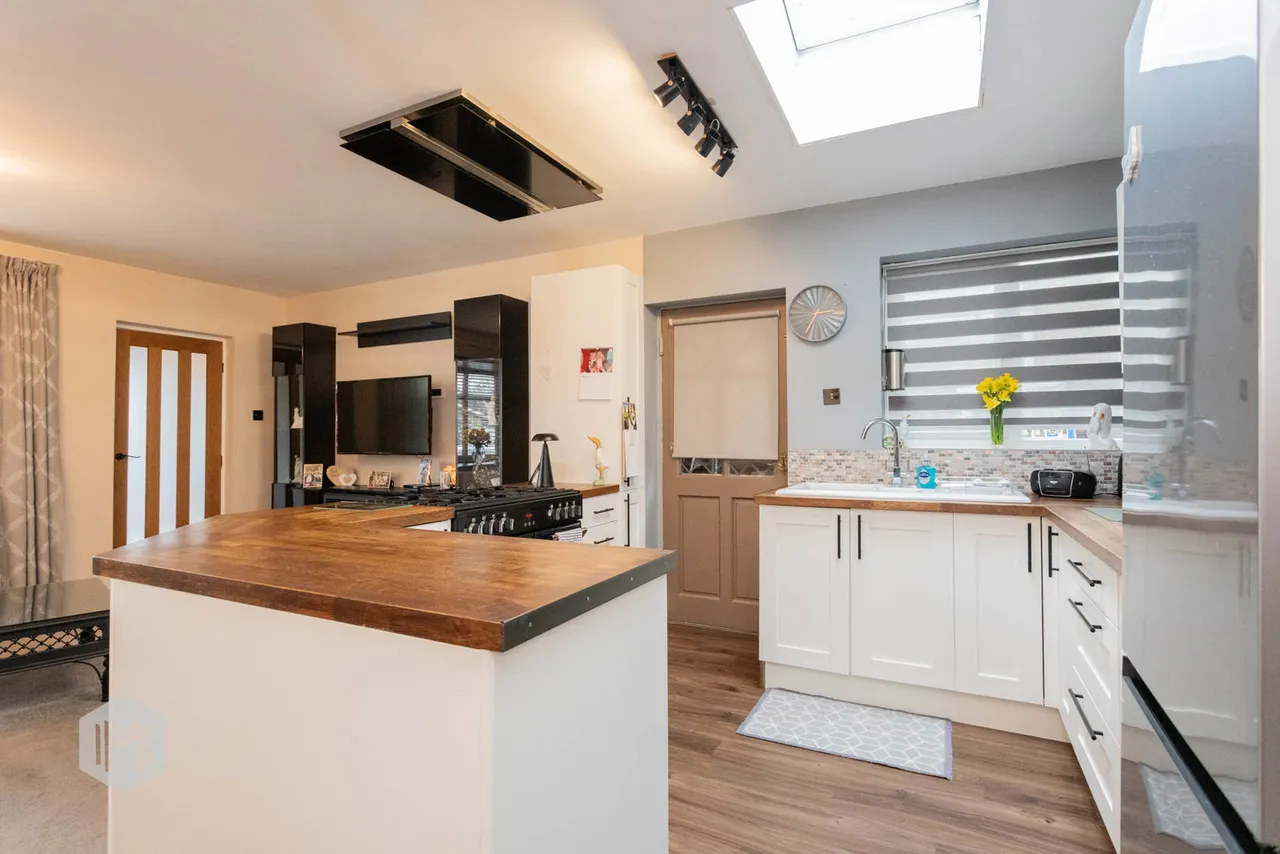 Caldwell Close, Astley, M29, photo 11