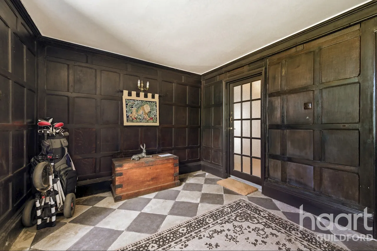 Westwood Lane, Guildford, GU3, photo 5