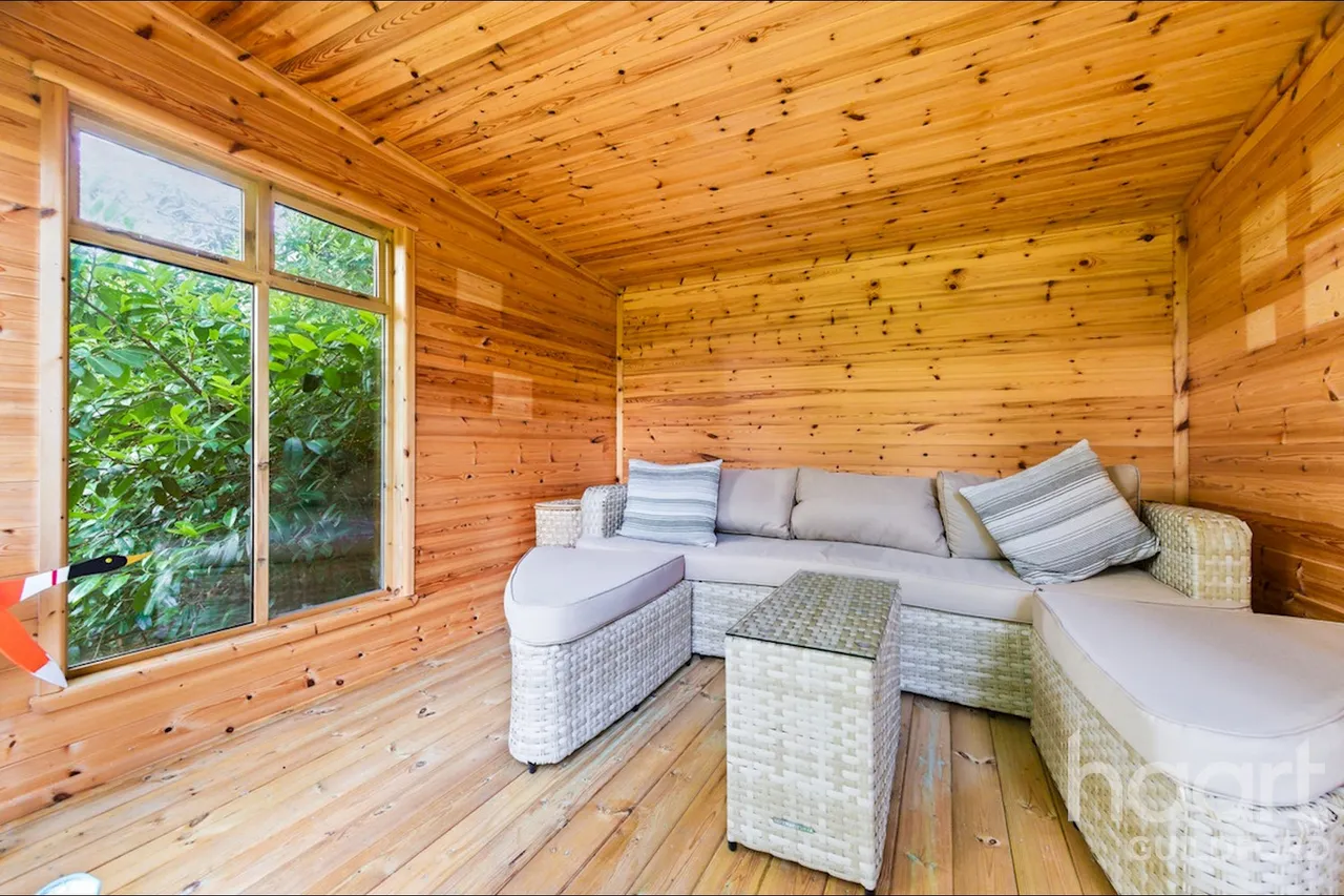 Westwood Lane, Guildford, GU3, photo 9