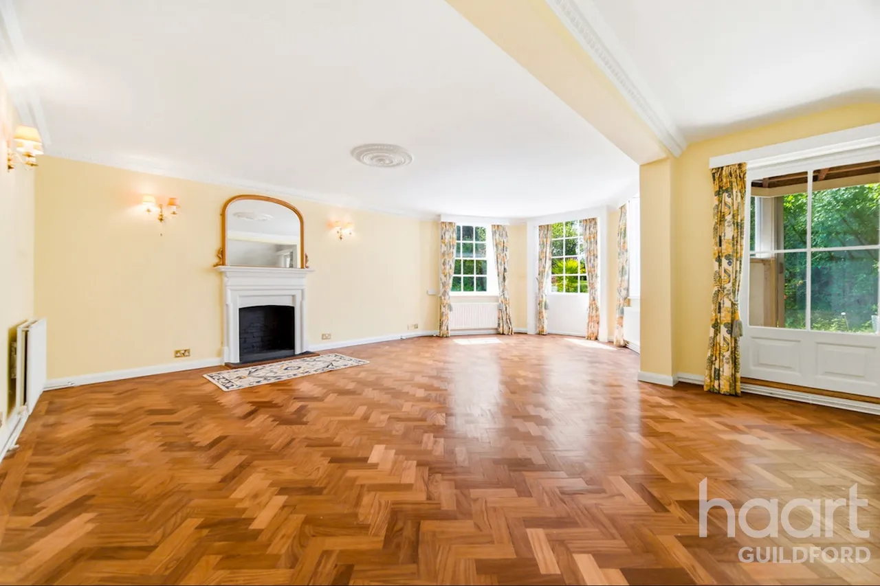 Westwood Lane, Guildford, GU3, photo 4