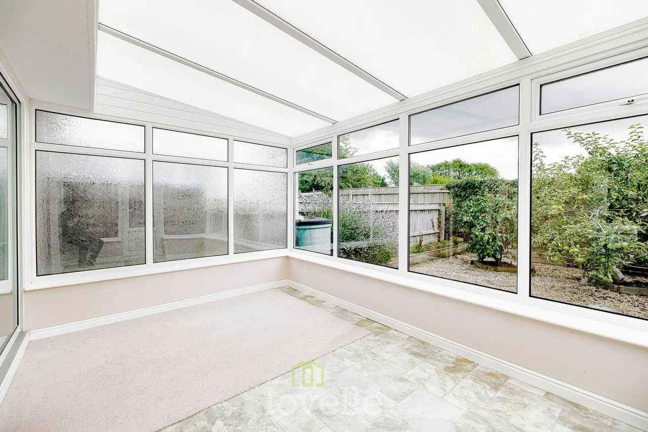 St. Christophers Road, Humberston, DN36, photo 12