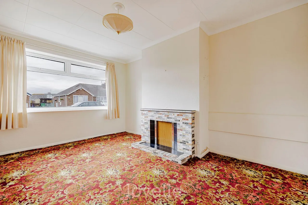 St. Christophers Road, Humberston, DN36, photo 7