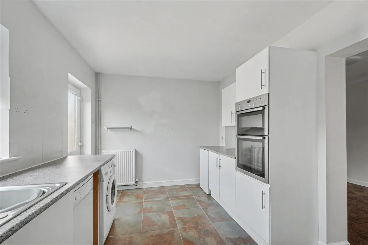 Cator Lane, Chilwell, NG9, photo 10