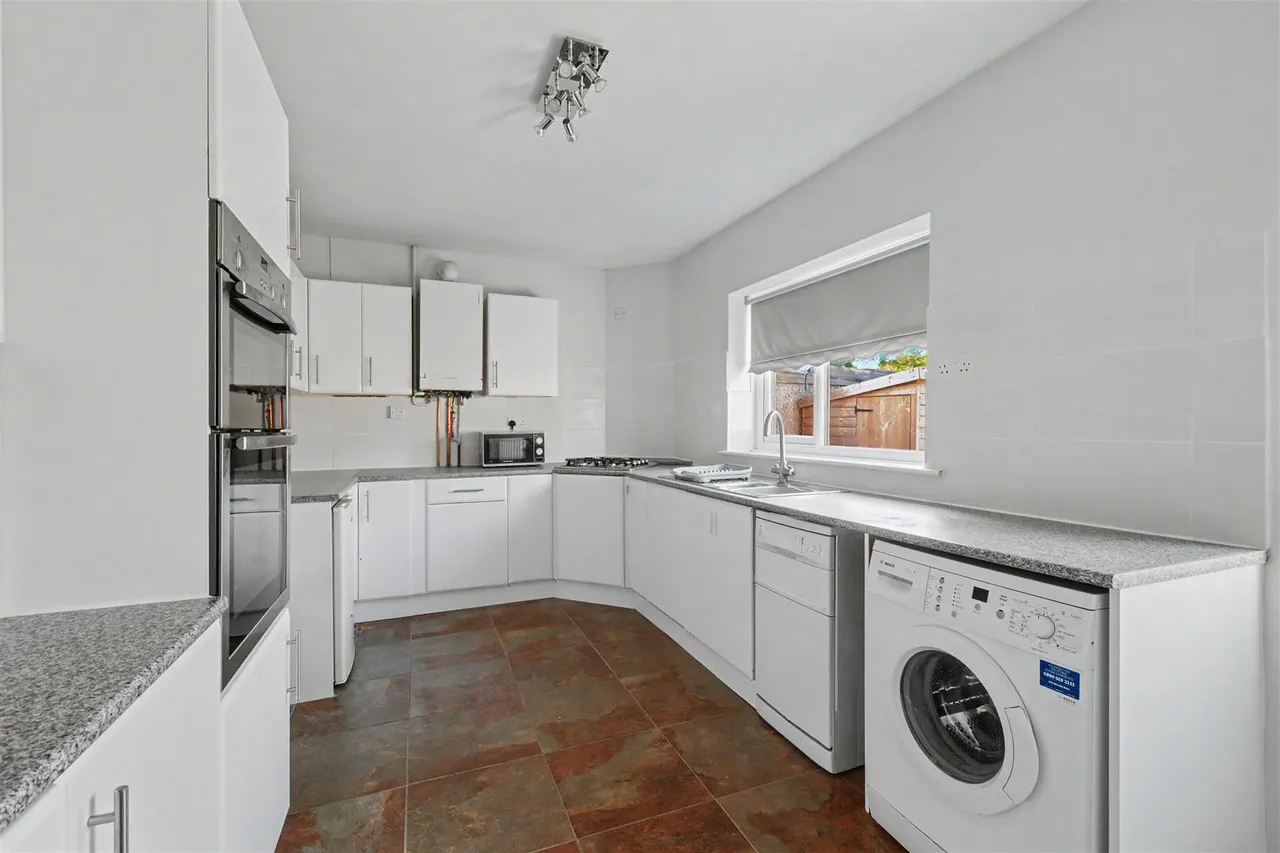 Cator Lane, Chilwell, NG9, photo 4