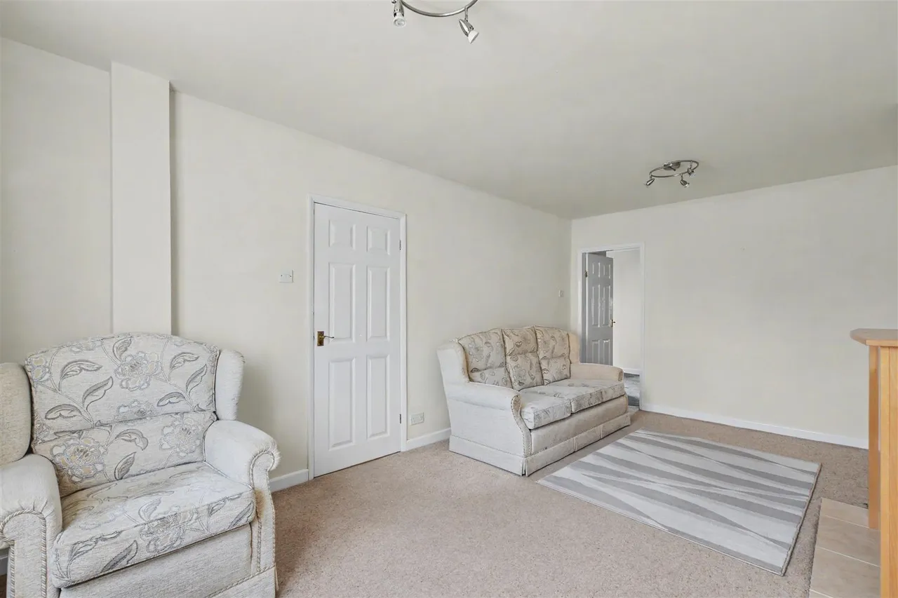 Cator Lane, Chilwell, NG9, photo 8