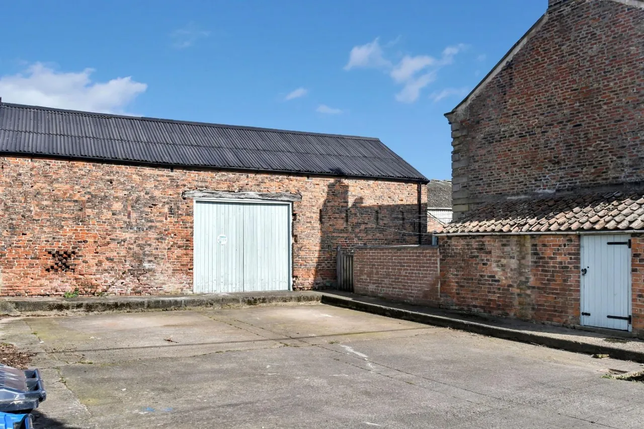 Dishforth, Thirsk, YO7, photo 12