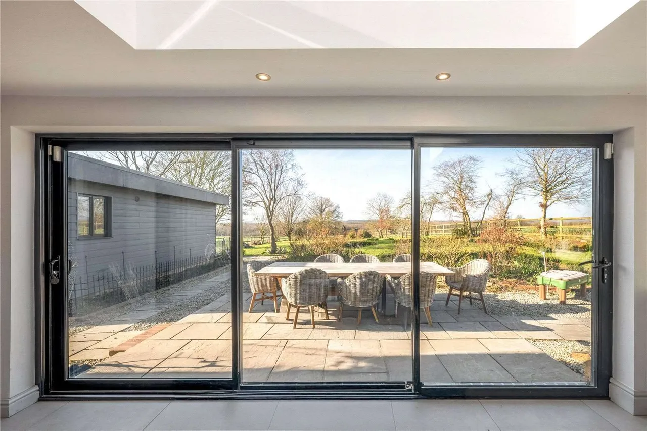 Great Chart, Ashford, Kent, TN26 1JX, photo 5