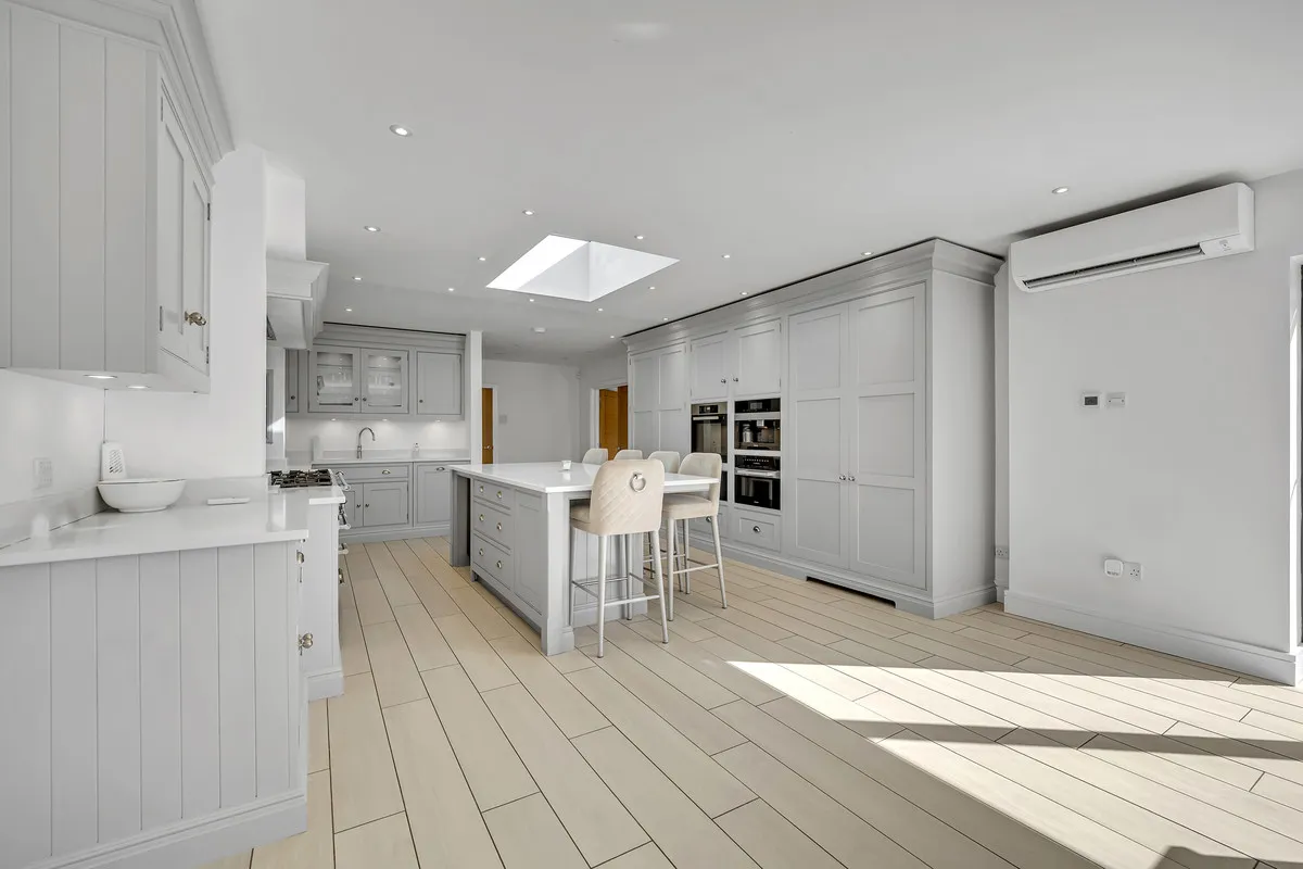 North Road, Romford, RM4, photo 11