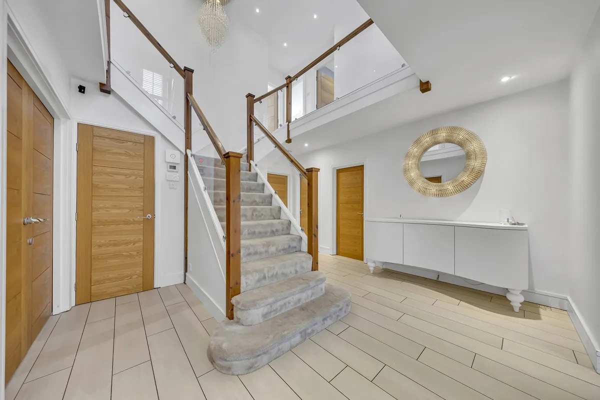 North Road, Romford, RM4, photo 8