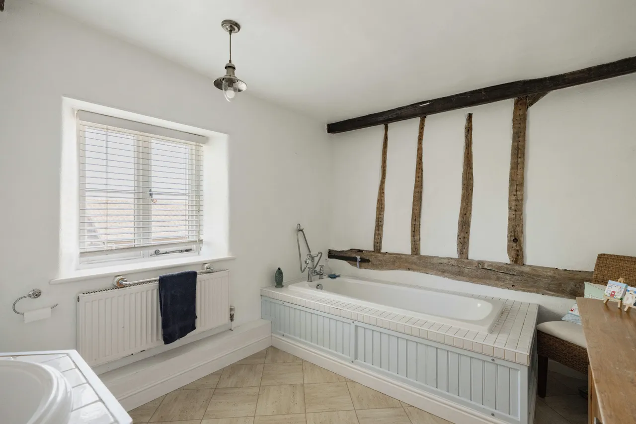 Silver Street, Besthorpe, NR17, photo 15