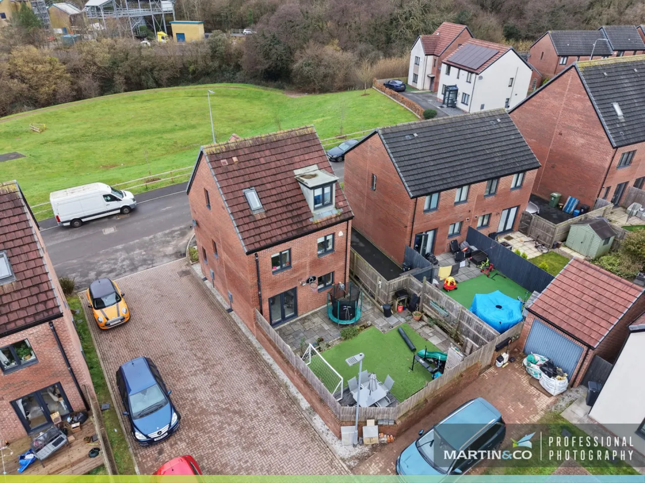 Mortimer Avenue, St Edeyrns, photo 3