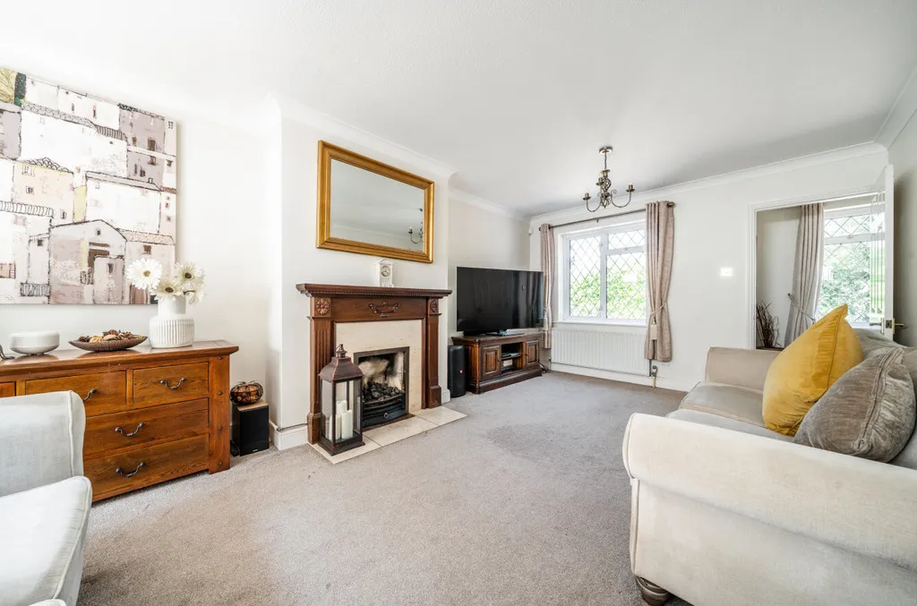 Maple Leaf Drive, Sidcup, DA15 8WG, photo 3