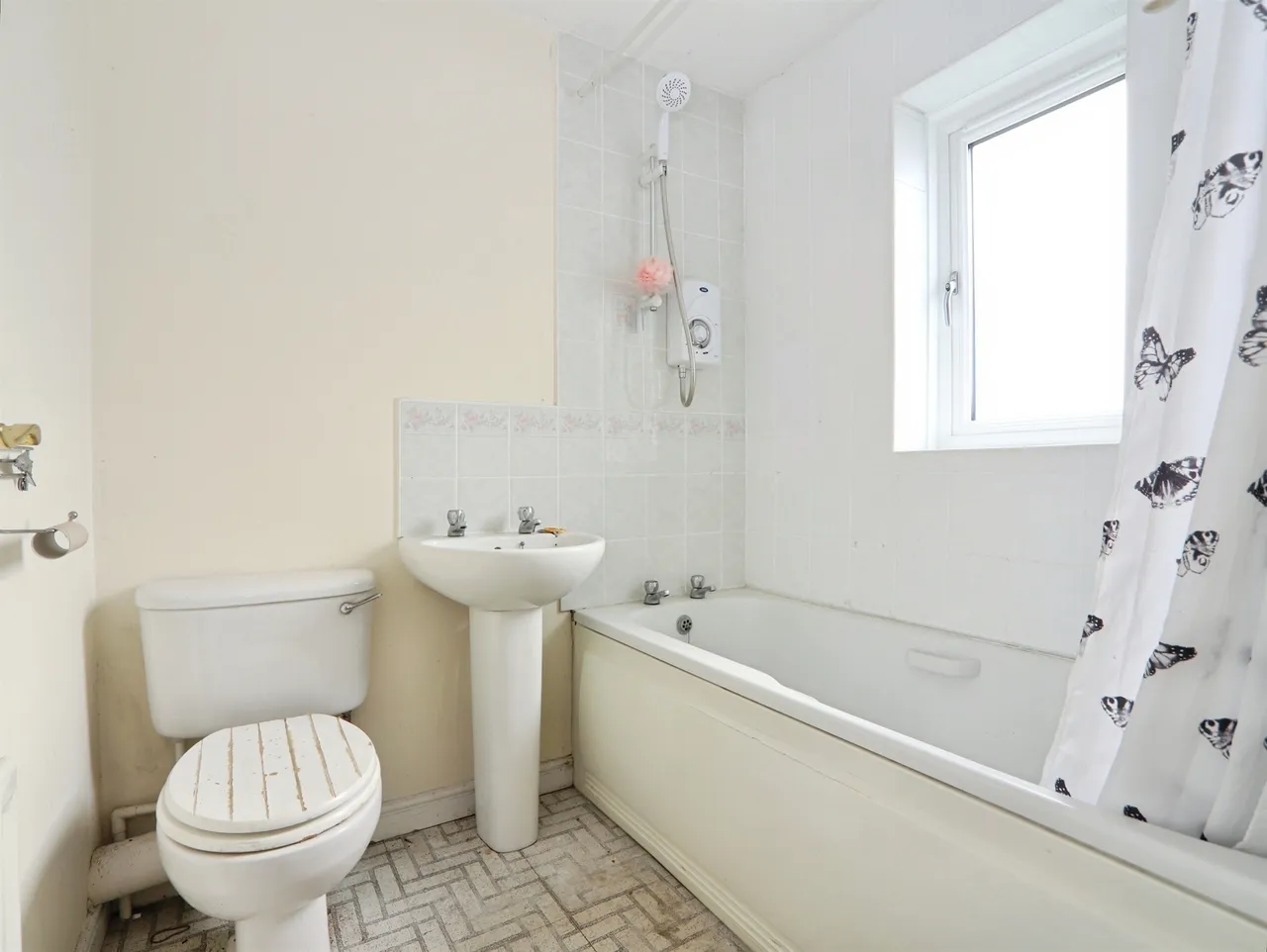 Trem Y Garth, Llanharry, Pontyclun, photo 11