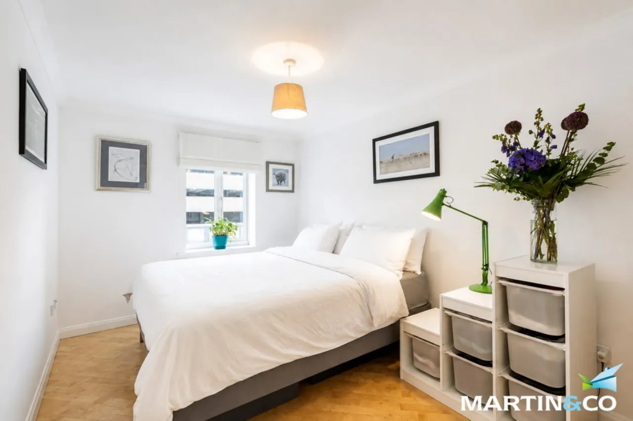Carpathian Court, Chamberlain Court, B18, photo 7