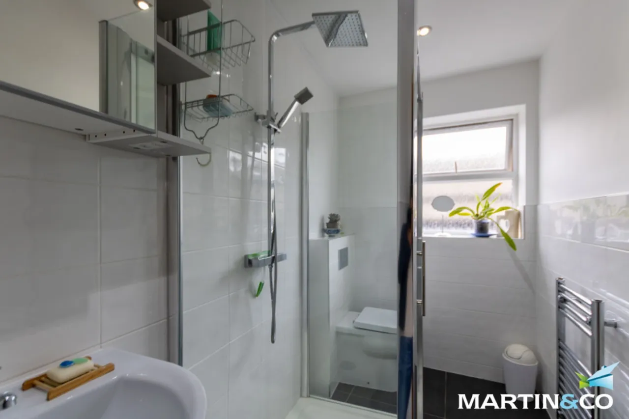 Carpathian Court, Chamberlain Court, B18, photo 10