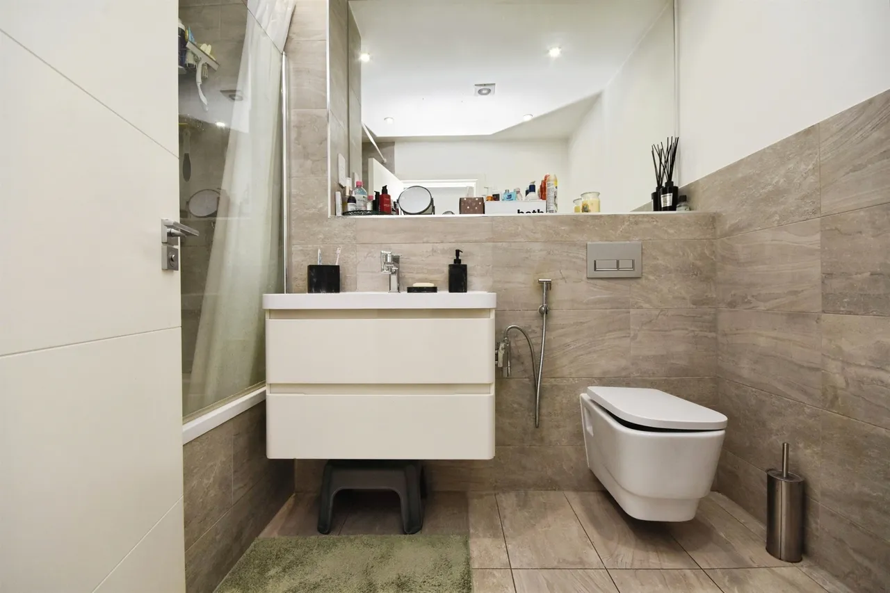 Hubert Road, Brentwood, CM14, photo 6