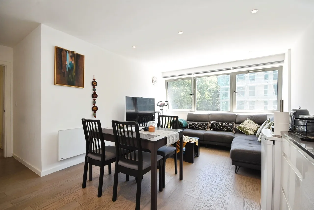 Hubert Road, Brentwood, CM14, photo 9