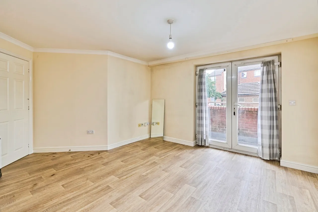Waterfront Way, Walsall, WS2, photo 5