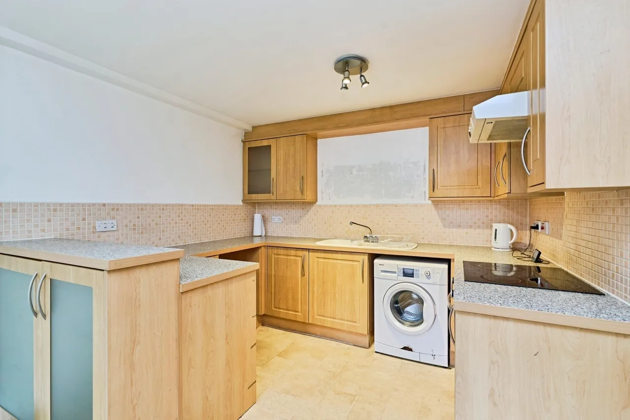 Waterfront Way, Walsall, WS2, photo 3
