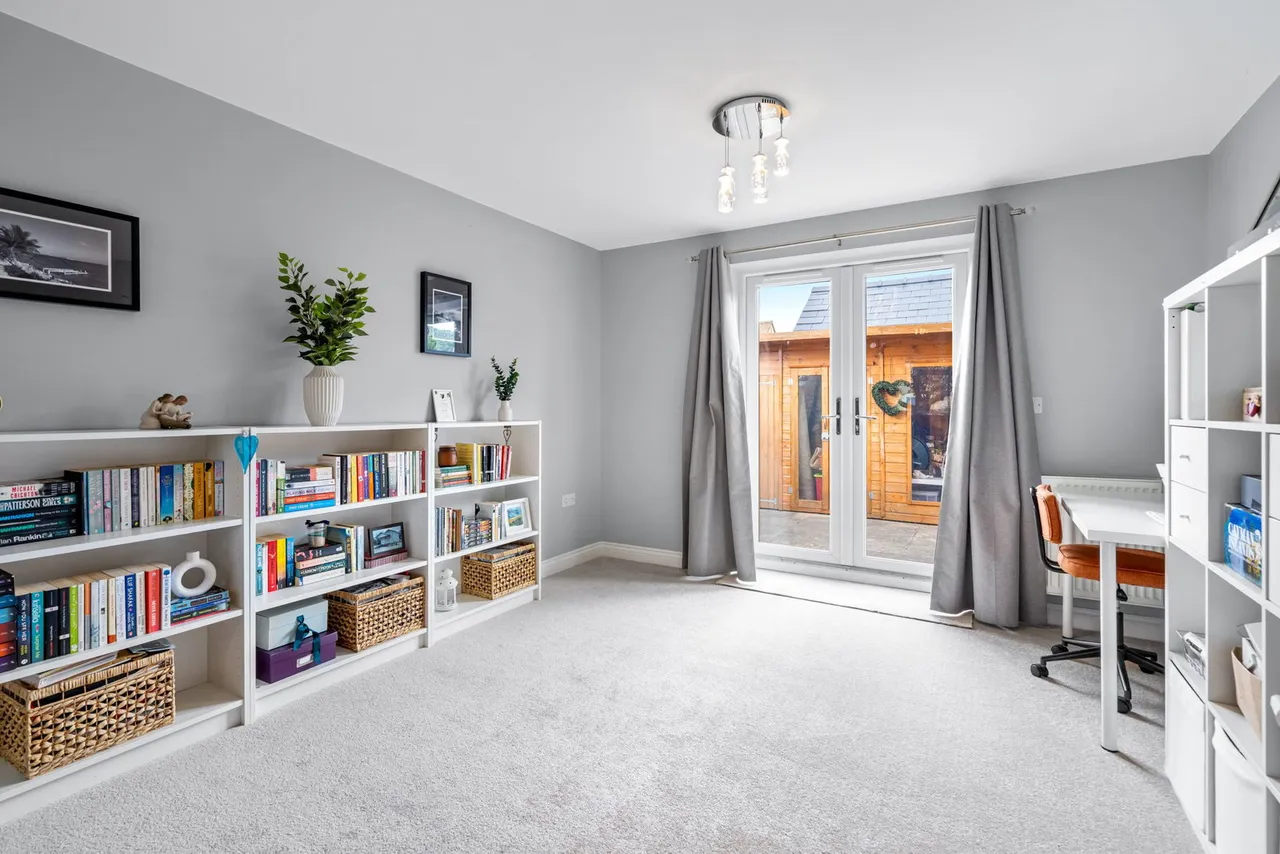 Priory Lane, Bishops Cleeve, GL52, photo 11
