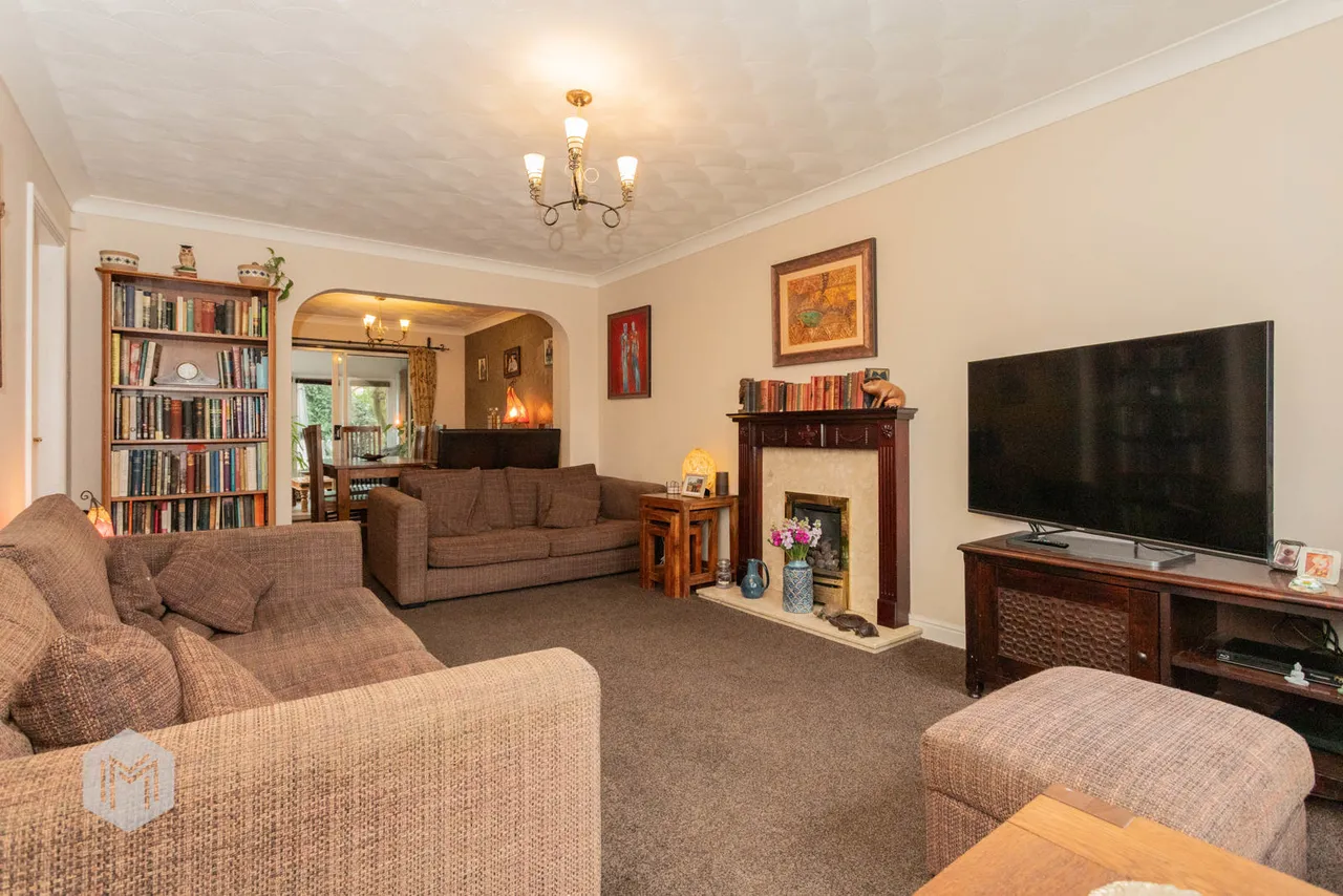 Farleigh Close, Westhoughton, Bolton, BL5 3ES, photo 2