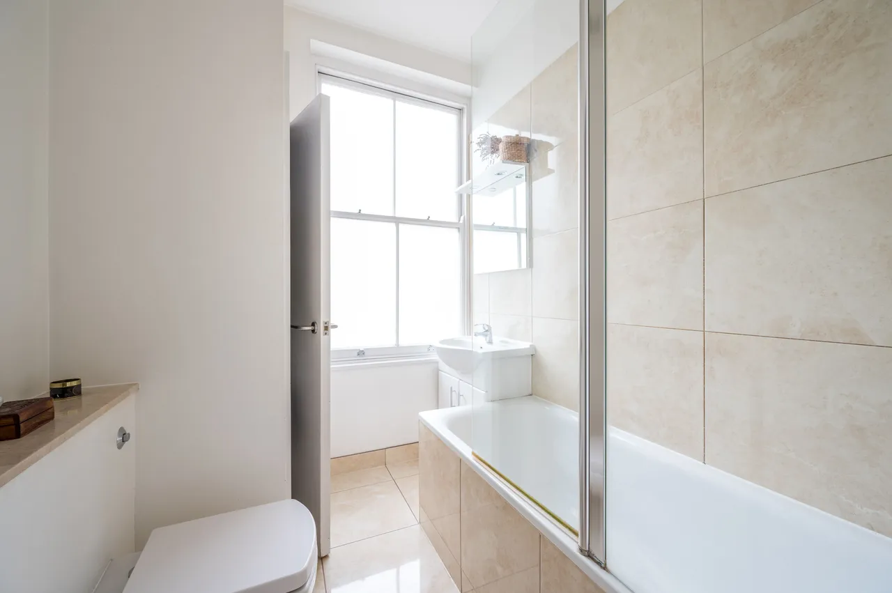 Flat B, 2-6 Columbia Road, London, photo 6