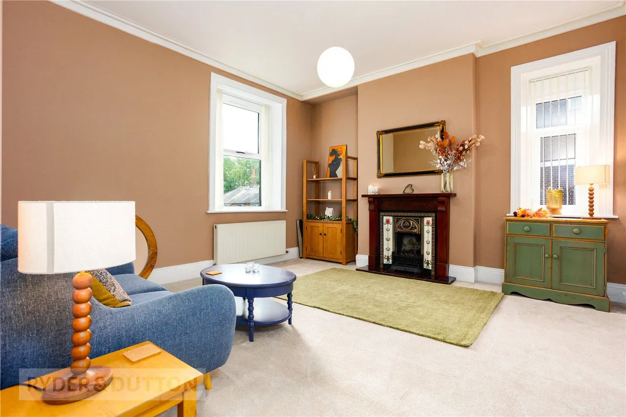 Stamford Road, Lees, OL4, photo 6