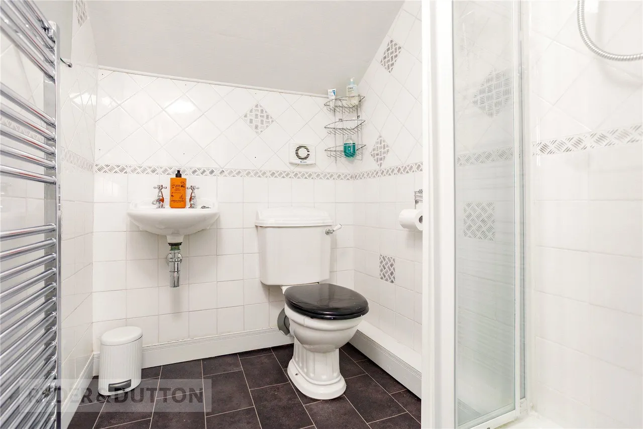 Stamford Road, Lees, OL4, photo 24