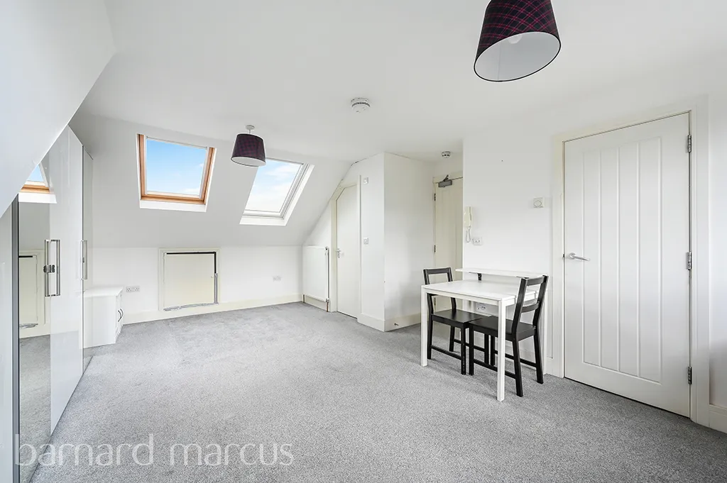 Great West Road, ISLEWORTH, photo 5