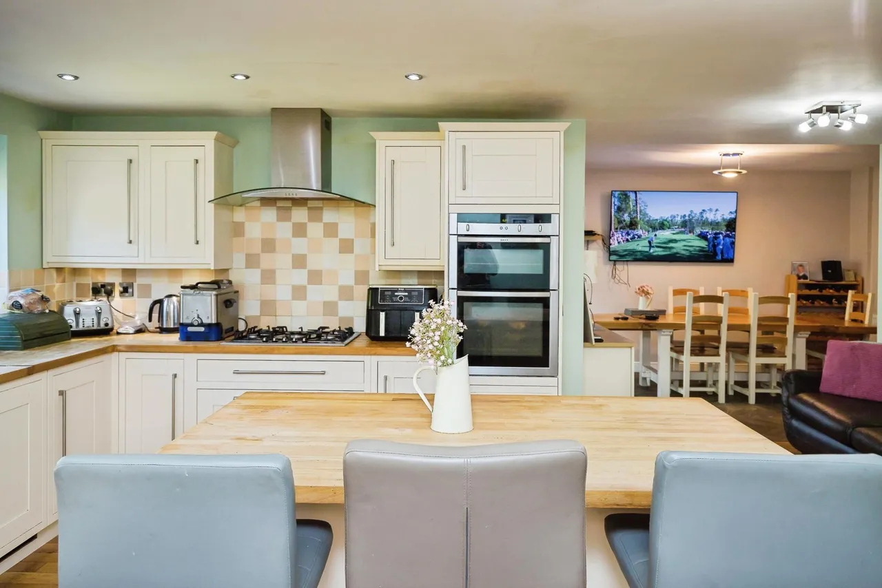 Plough Lane, Chester, CH3, photo 4