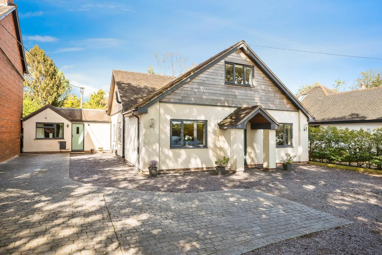 5 bed house for sale, Plough Lane, Chester, CH3
