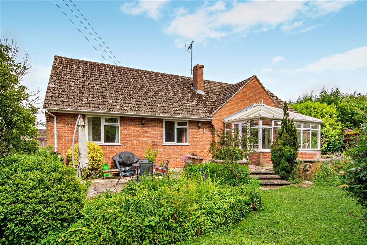 4 bed house for sale, Wantage Road, RG17