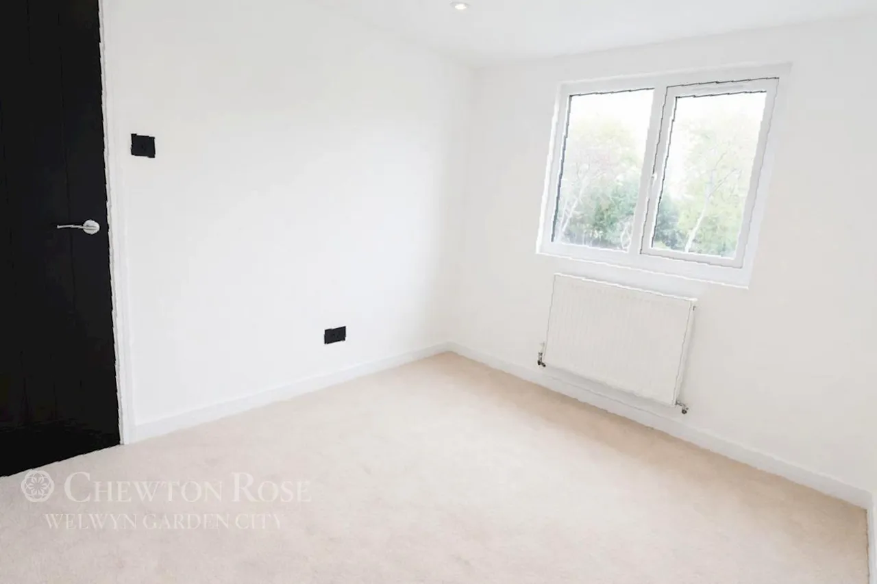 Skimpans Close, Hatfield, photo 37