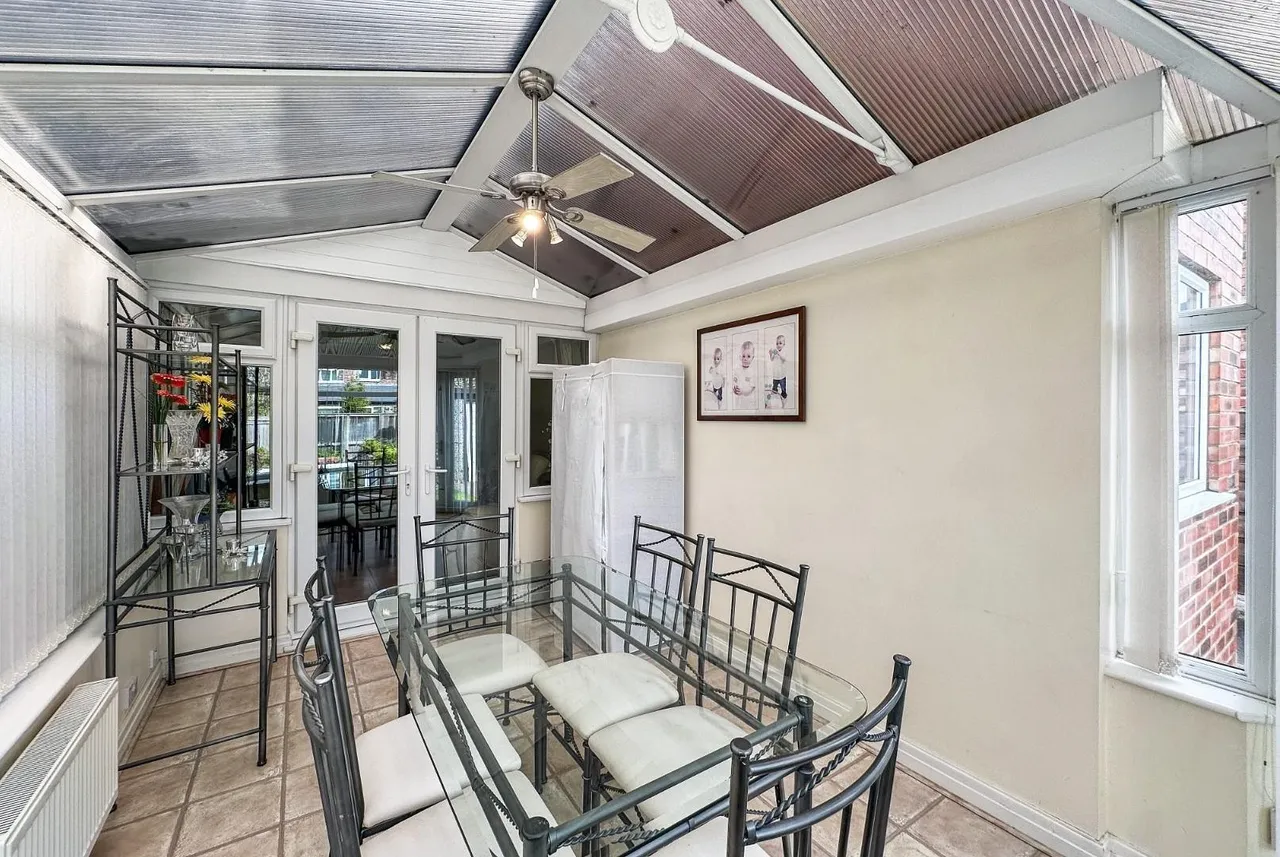 Greenway Road, Timperley WA15 6BL, photo 16