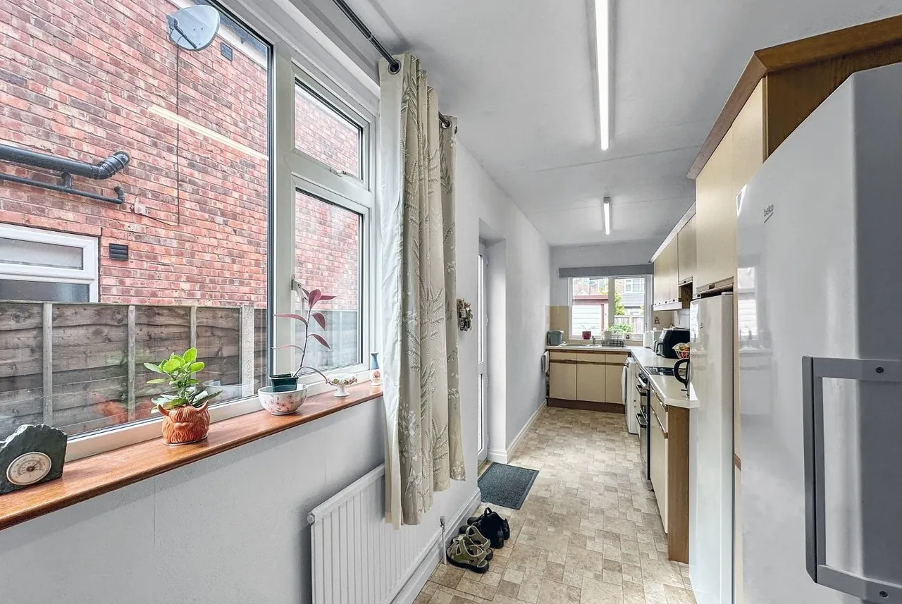 Greenway Road, Timperley WA15 6BL, photo 9