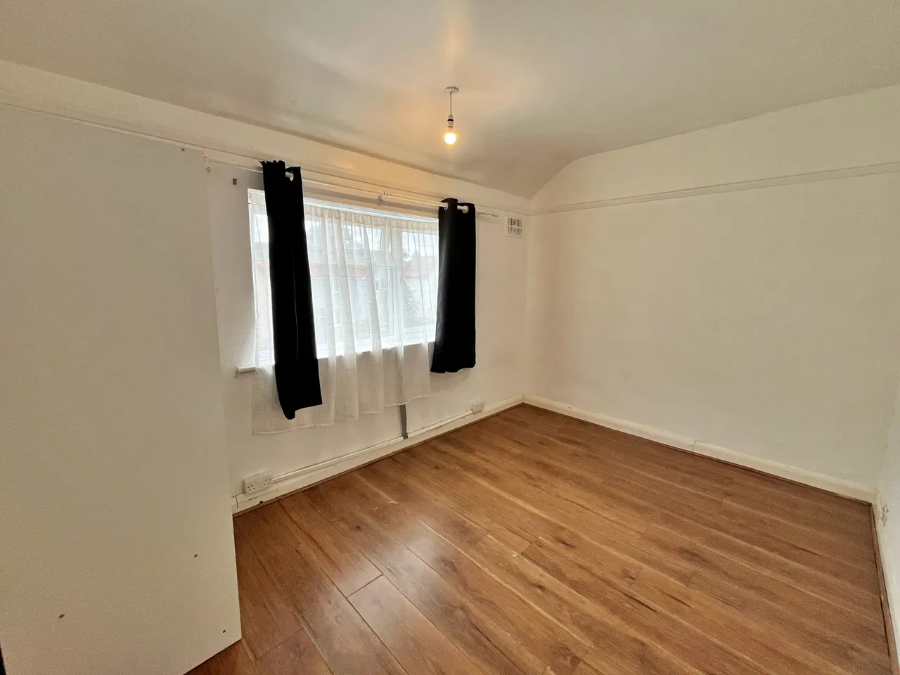 Costons Avenue, Greenford, UB6, photo 6